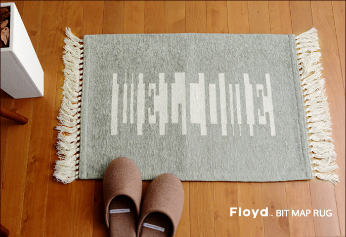 よーーーく見てください、「WELCOME」が隠れていますよ。