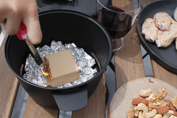 自分でできるお手軽燻製♪　この夏は「アペルカ　テーブルトップスモーカー」で燻製に挑戦してみよう！