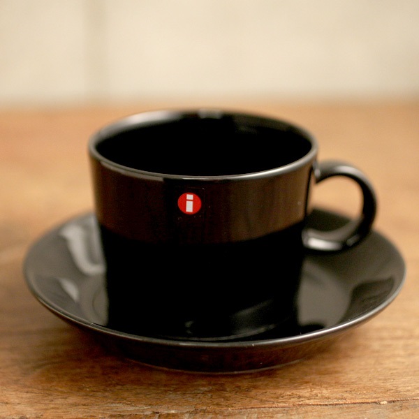 Iittala イッタラ Teema ティーカップ ソーサー 2個セット 化粧箱入り ブラック 送料無料 アンジェ Web Shop 本店 Iittala イッタラ Teema ティーカップ ソーサー 2個セット 化粧箱入り ブラック 送料無料 アンジェ Web Shop 本店
