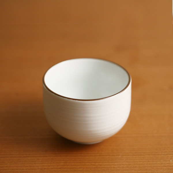 白磁千段(はくじせんだん) 煎茶