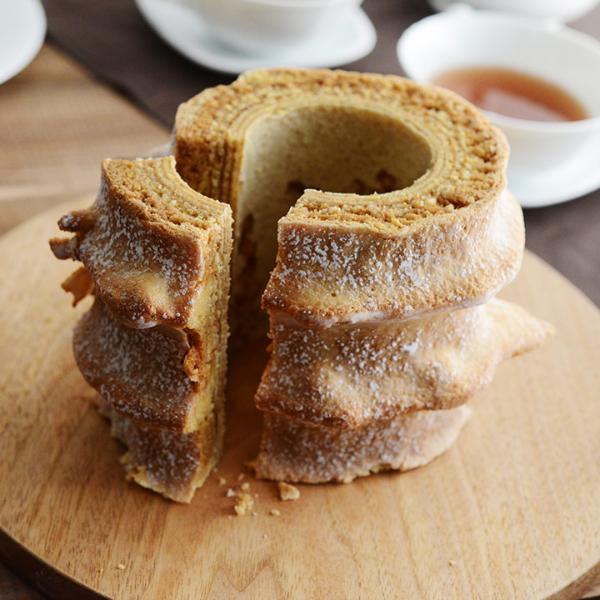 【お届け期間：5／5～5／9】王様バウム／たまごファミリー【送料無料】