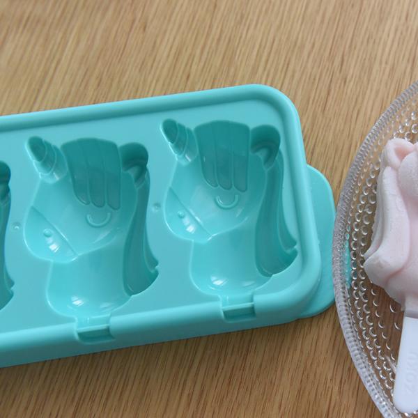 サメ／ユニコーンの絵になるアイス型／ZOKU ゾク【3/1雑貨MD】（65