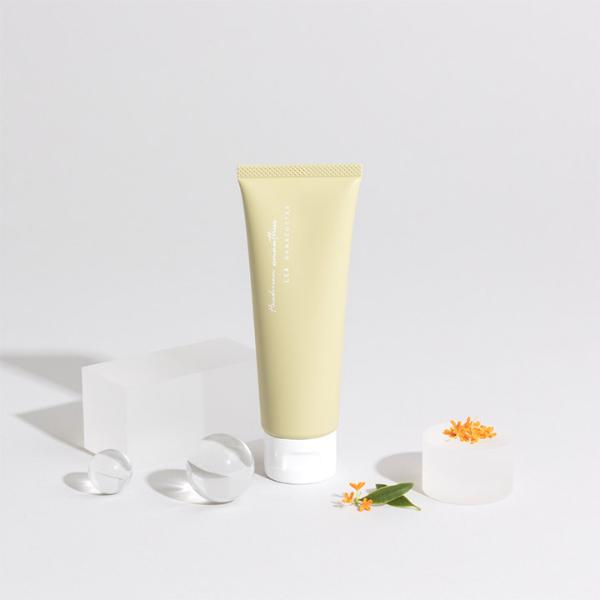 アロマのように香る LEA ハンドクリーム／NANACOSTAR ナナコスター