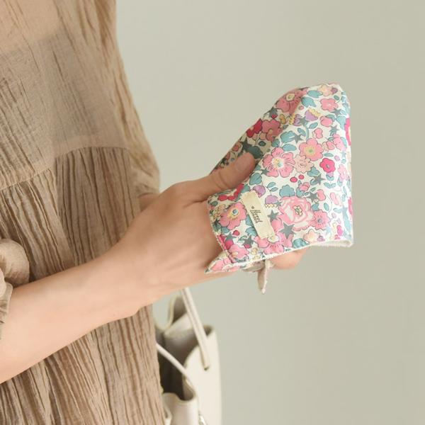 ハンドメイド【大判♡LIBERTY♡ハンカチ】リバティ♡アレクサンドラ