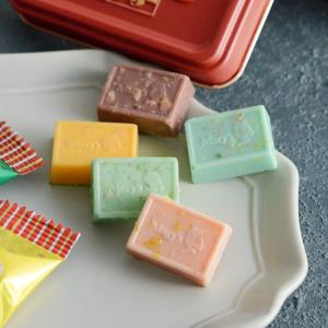 はじけるキャンディチョコレート アソートメント缶（ミニ）／Mary