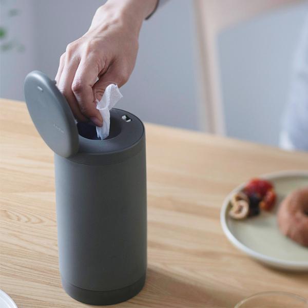 マーナ ピタッとくっつく片手で使える 縦型ウェットティッシュ