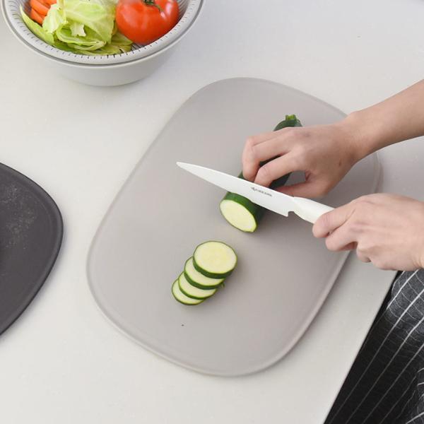 マーナ きほんのキッチンツール 滑りにくいまな板 M／MARNA