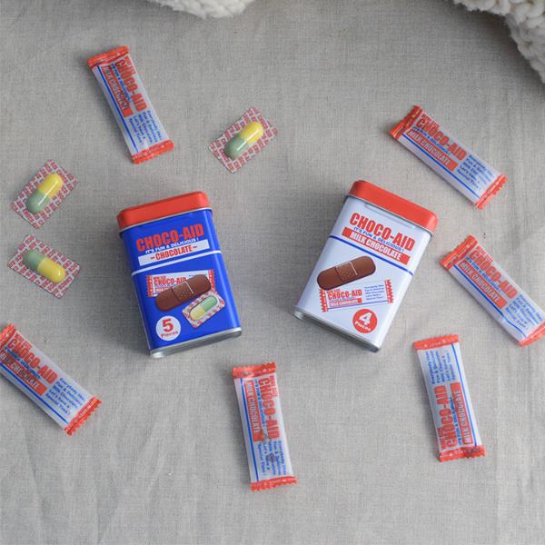 まるで絆創膏のようなチョコレート チョコエイド ミニティン