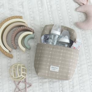 kukka ja puu たっぷり収納できる 花柄 チェック 柄 哺乳瓶ポーチ 哺乳瓶ケース 保冷保温／クッカヤプー