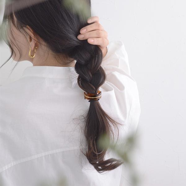 結ぶだけの簡単アレンジ マーブル×メタルラインモチーフで上品見え