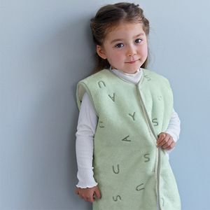 kukka ja puu 寝相が悪くても安心！ フリーススリーパー 総柄刺繍 フランネル ボア