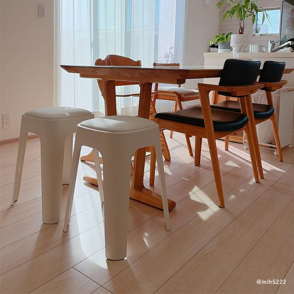 bon moment やわらかクッションつき スタッキング スツール