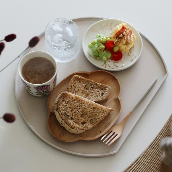 bon moment 普通の日も、ハレの日も使いやすい 半月膳 トレー 山中塗