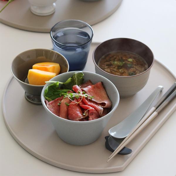 bon moment 普通の日も、ハレの日も使いやすい 半月膳 トレー 山中塗 日本製／ボンモマン（10％OFF）