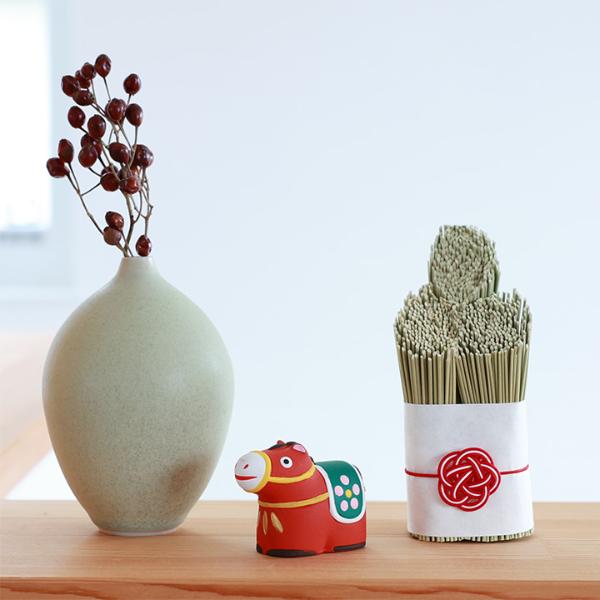 新年の福を呼び込む い草の門松／shesay【送料無料】 ｜ アンジェ web