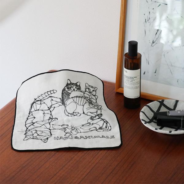 HAyU 猫モチーフのガーゼハンカチ ｜ アンジェ web shop（本店）