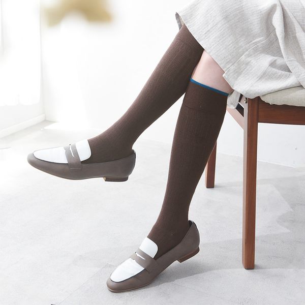 しっとりなめらかな履き心地 シルク混のデイリー着圧ソックス 日本製／SOU PRESS socks