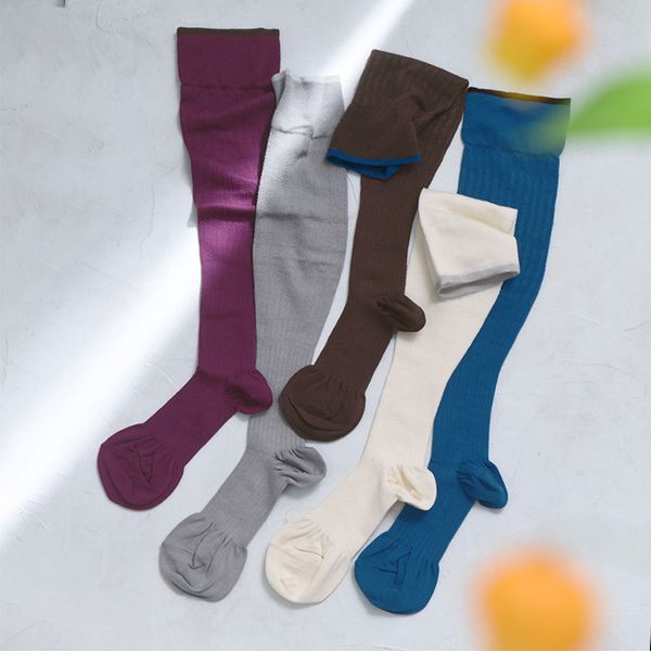 しっとりなめらかな履き心地 シルク混のデイリー着圧ソックス 日本製／SOU PRESS socks