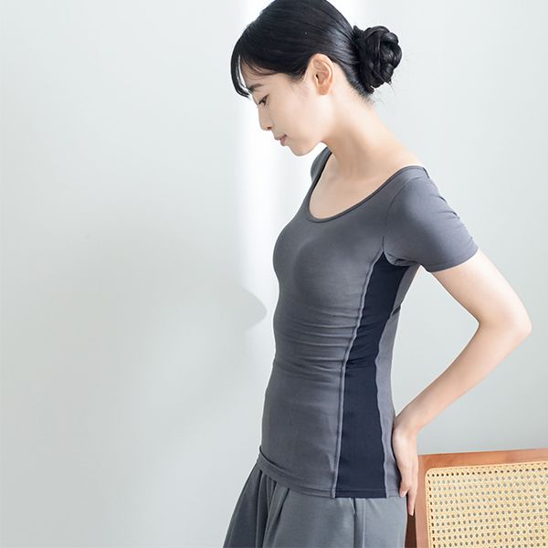 美姿勢へ優しくととのえる 姿勢サポートインナー／kauliina カウリーナ