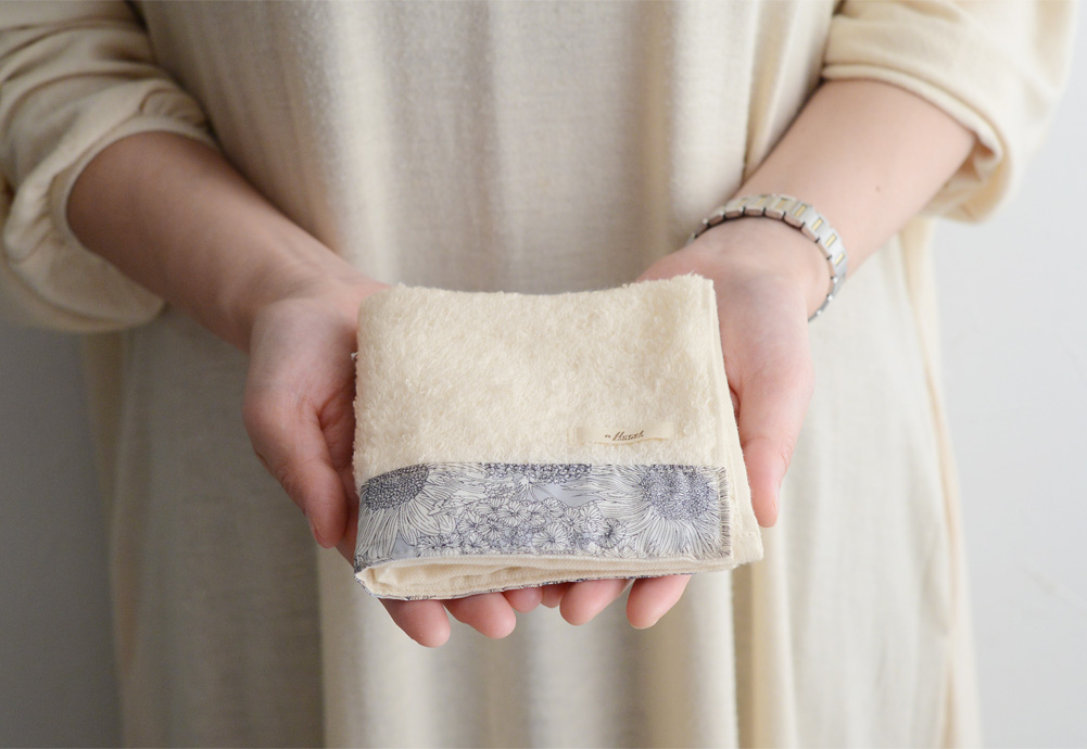 リバティ 今治産ソフトハンドタオル Liberty Print アンジェ Web Shop 本店