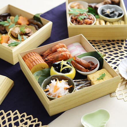 コンパクトになる桐の重箱 3段 木製 入れ子/増田桐箱店【送料無料】
