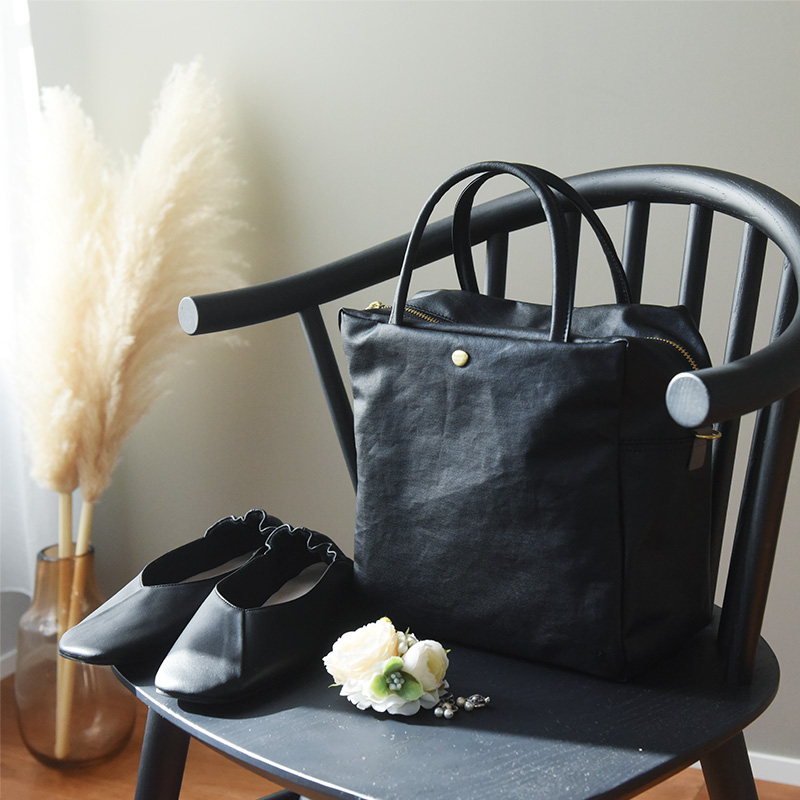 King Gnu オフィシャル・グッズ通販/商品詳細 CREST 2WAY TOTE