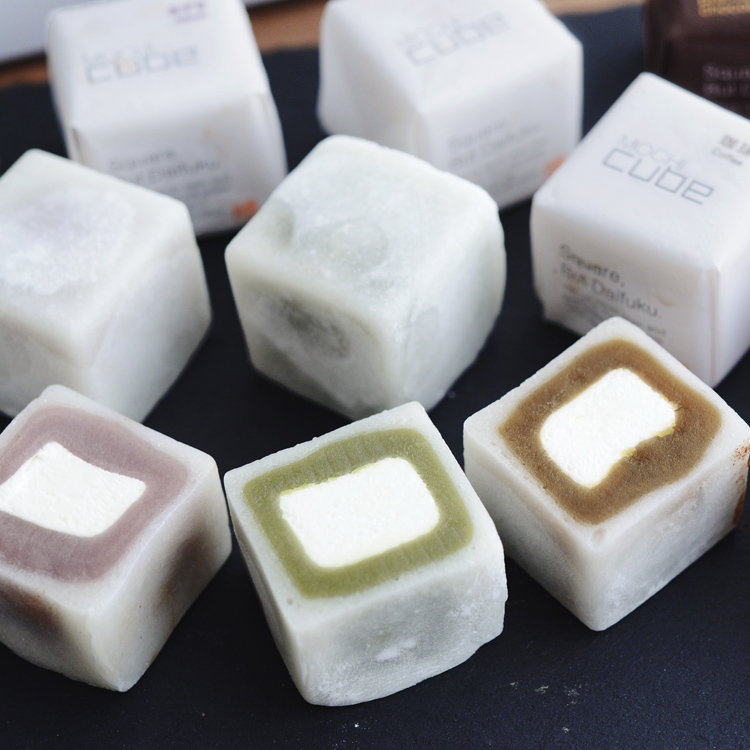 宝月堂 MOCHI cube　12個入り