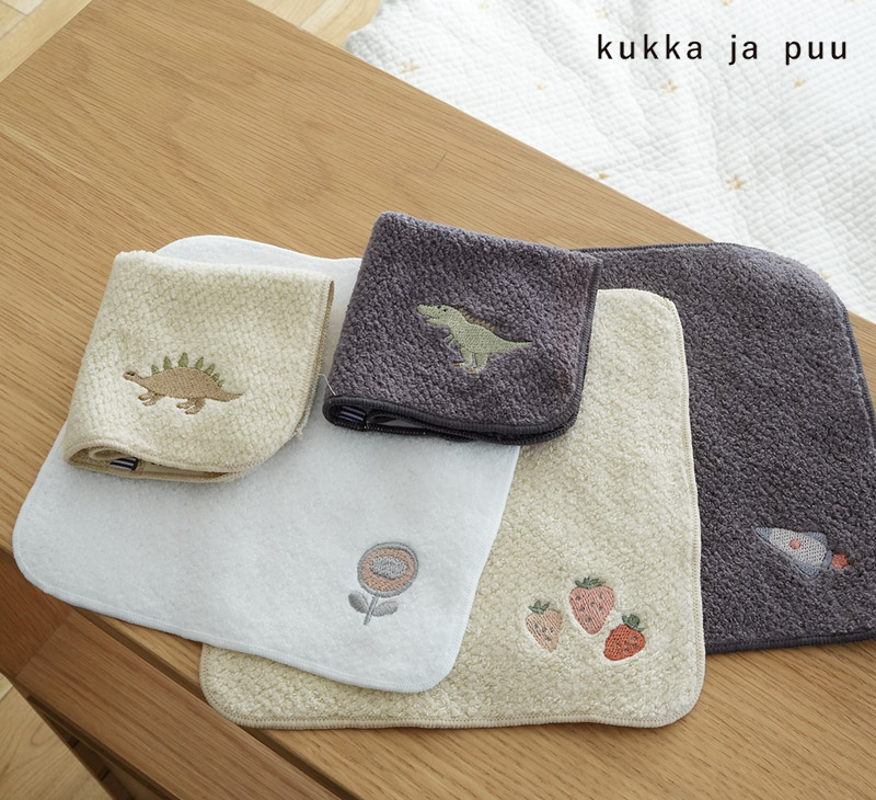 キッズ刺繍ハンドタオル18×18cmクッカヤプー