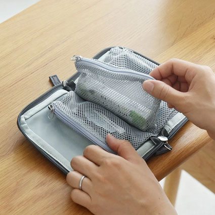 bon moment 旅上手になれる手帳型ミニポーチ