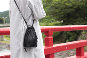 バッグの重さから解放！