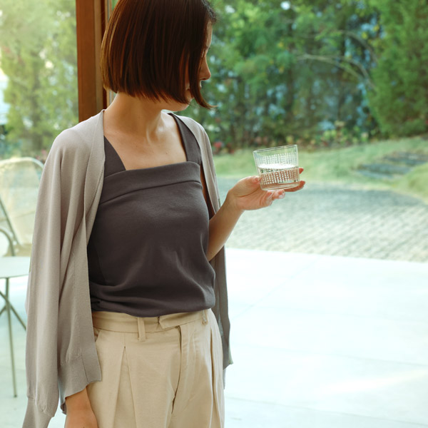 【滑らかコットン素材】チラ見えを防ぐ スクエア タンクトップ／カウリーナ kauliina（20％OFF）