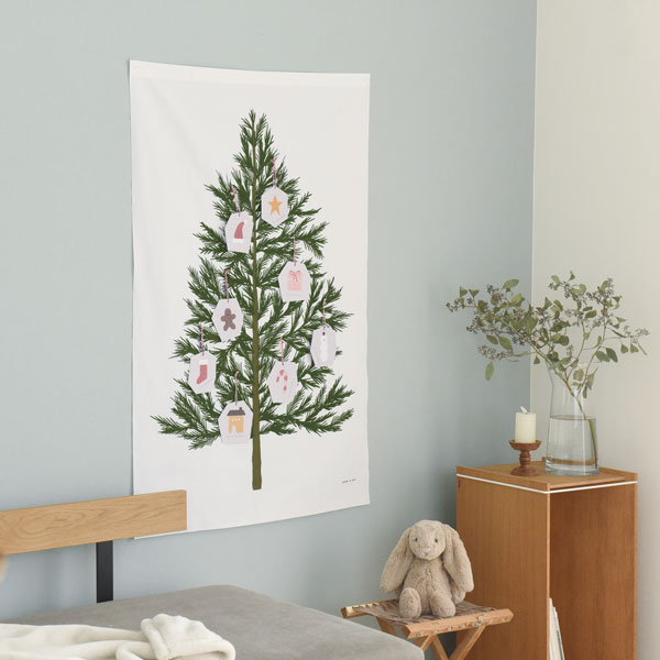 クリスマス kukka ja puu クリスマスツリー タペストリー 壁掛け 110×70cm／クッカヤプー【送料無料】