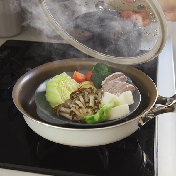 bon moment 毎日使いたくなる そのまま食卓へ運べる 陶器の蒸し皿 美濃焼／ボンモマン