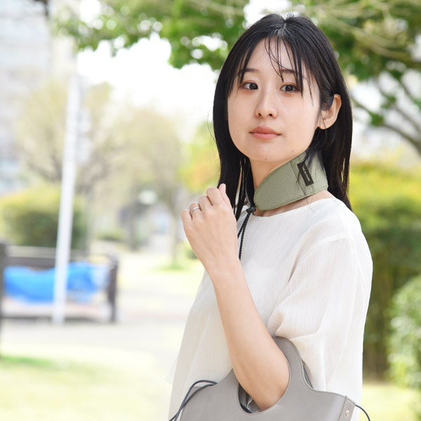 bon moment 濡らすだけでひんやり 保冷剤ポケット付きネッククーラー 日本製／ボンモマン