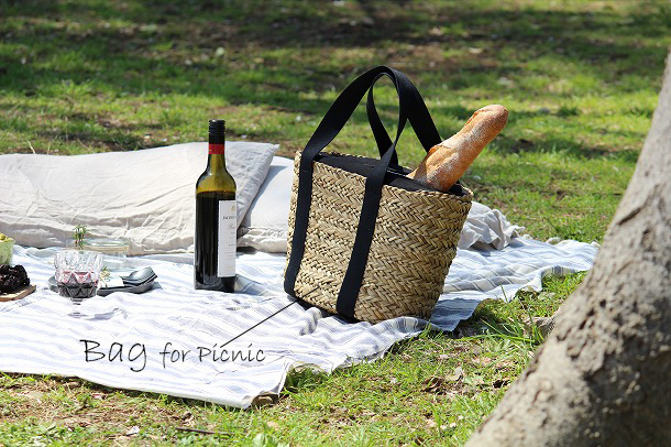 【ピクニックに行こう！第3回】芝生の上でごろんとうたた寝　大人ピクニックにはこんな雑貨を持っていこう！