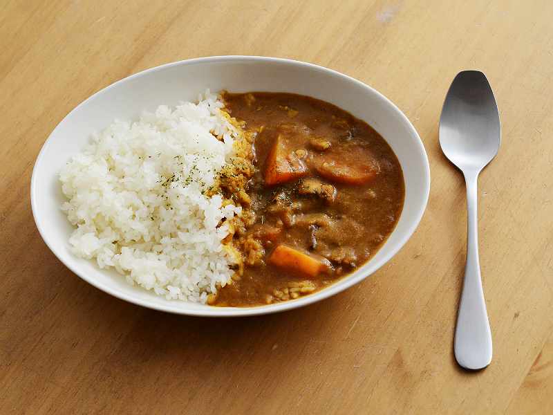 【使ってみた】全国のカレー好きさん必見、夏カレーを美味しくする方法。