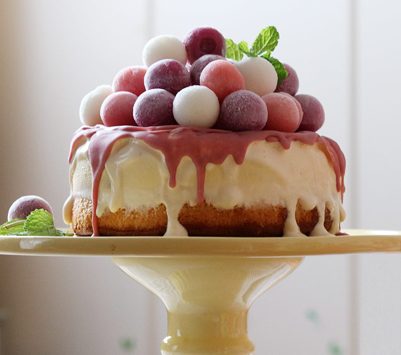 夏生まれさんの誕生日に 混ぜて詰めて乗せるだけ 簡単アイスケーキ でお祝いしよう アンジェ日々のコラム