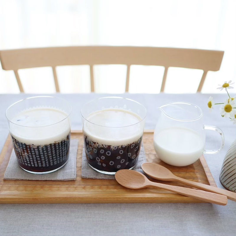 牛乳を注げば、カフェ気分！itoyacoffeeのクラッシュドコーヒーゼリー