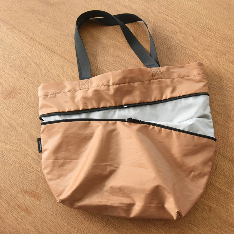 自転車カゴからポロリ…にさよなら、自転車派さんのために作った「伸びる買い物バッグ」