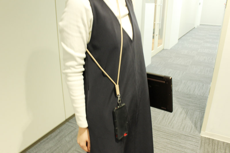 【初回入荷分即完売】もう落とさない、なくさない！2wayスマホストラップ、再入荷しました