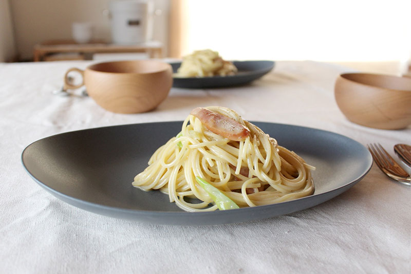 食器を買い足すなら絶対コレ！こなれ感を添える「bon moment　オーバル皿」