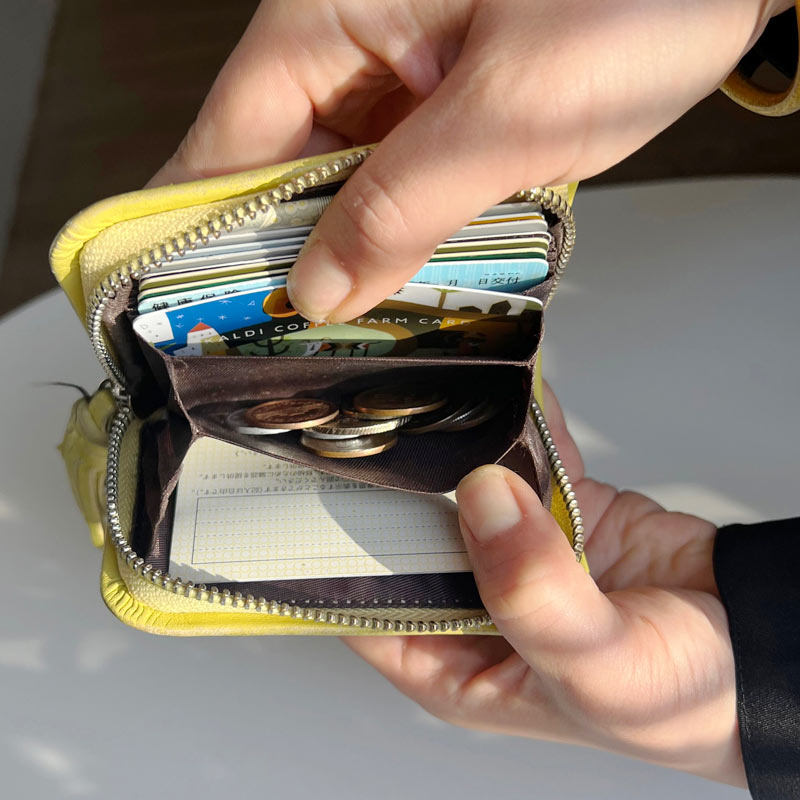 コンパクト＆ルックス重視派さんも納得！ミニ財布として使えるカードケースがアンジェ本店限定で復活登場
