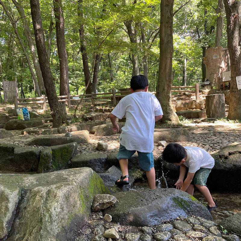 水遊びシーズン到来！濡れた衣類や水着の持ち歩きを快適に「防水ポーチ」愛用スタッフの使用レポ