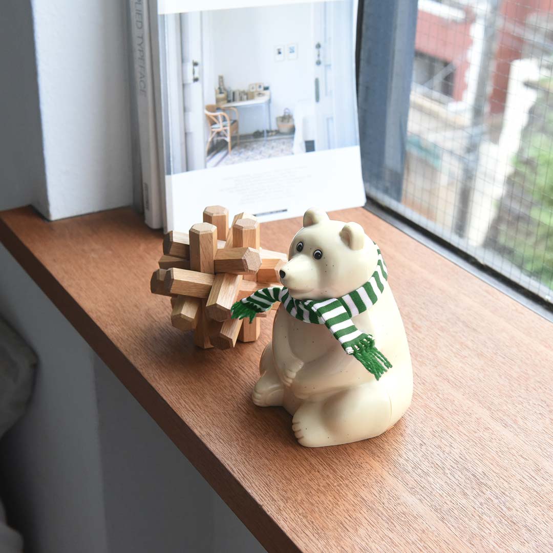 2023限定 しろくま貯金箱 マフラー付き polar bear money box シロクマ