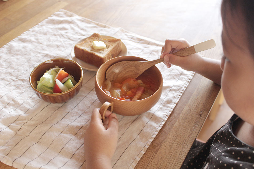 食欲の秋をもっと楽しく。「栗の木のスプーン」で、ほっこり美味しいひとときを