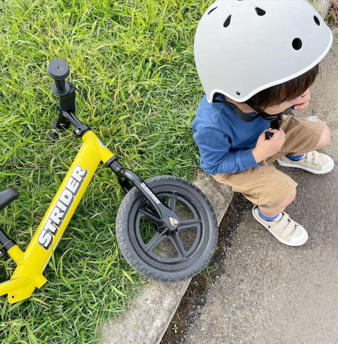 こんなヘルメットが欲しかった！インスタグラマーさん絶賛♪北欧テイストで長く愛用できる「キッズヘルメット」