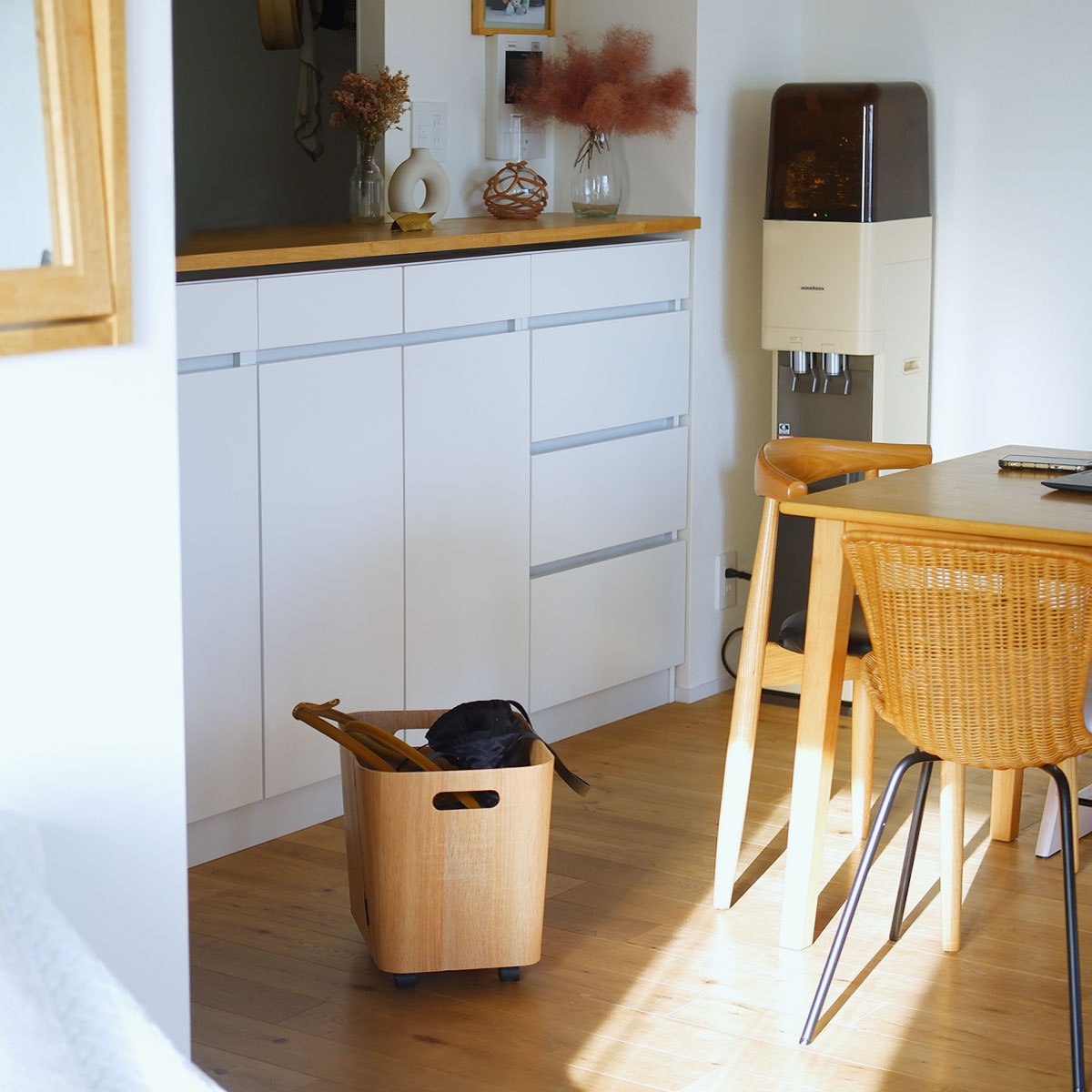 「フタ登場でますます便利になる予感」キャスター付き収納をもっと使いこなす術、スタッフ3名が大公開