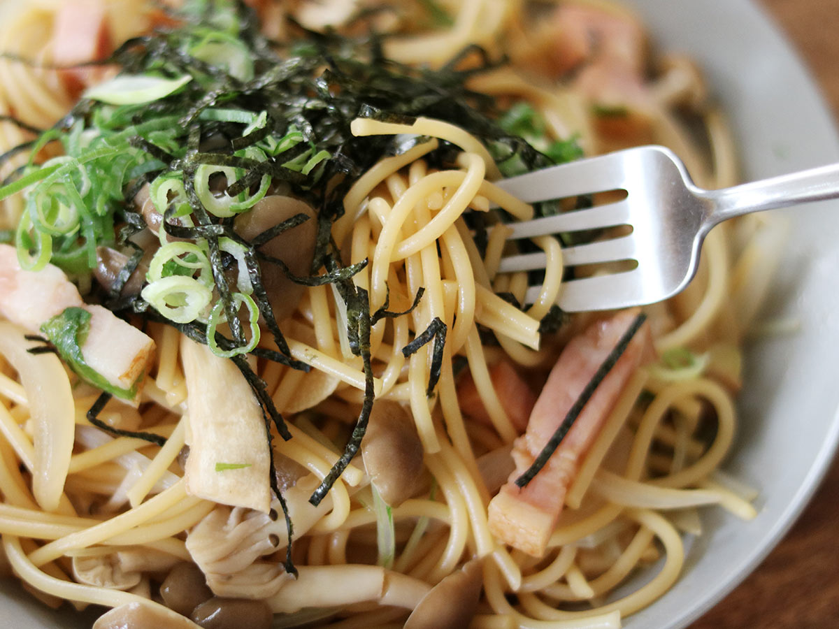 温野菜だけじゃない！焼きそば・パスタからチャプチェまで。蒸し器で簡単「絶品麺」レシピをご紹介