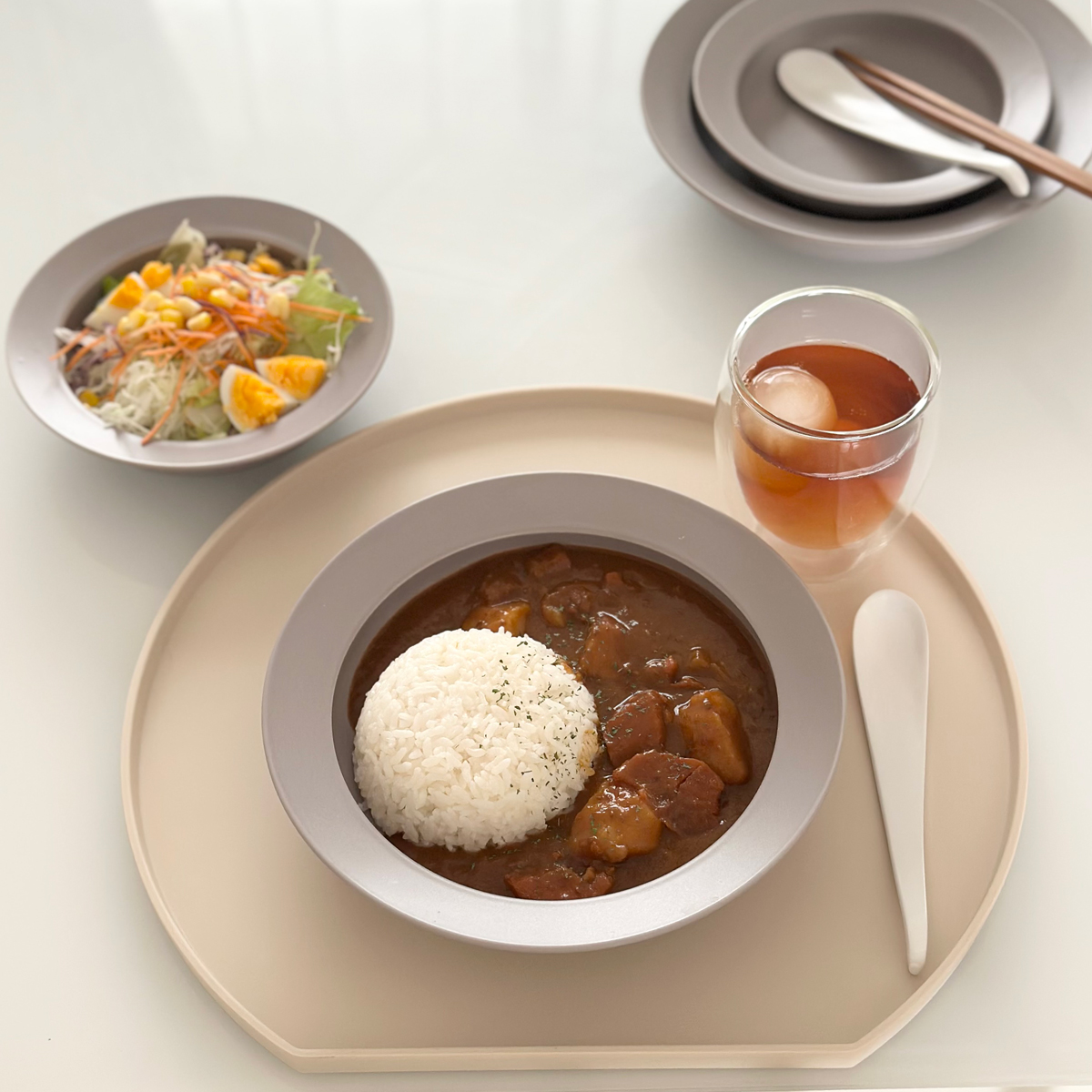 「食べやすさ・見栄え・サイズ感」すべてが揃った革命的うつわ！インスタグラマーさんはこう使っています