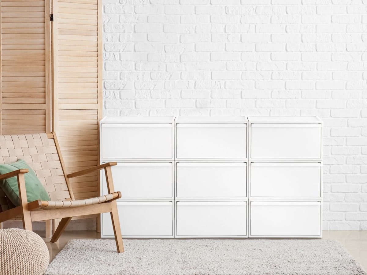 ウォークインクローゼットに置くならこれ！奥行き浅めが使いやすい、新クローゼットシステム登場